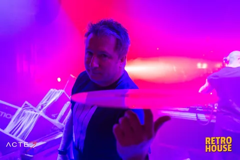 Sélection de vinyles pendant la soirée